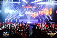 BLAST伦敦公开赛：G2战队2-0击败FlyQuest，电子竞技精彩对决胜利
